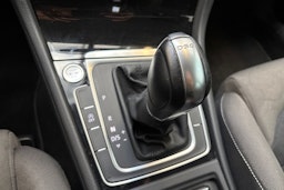 sininen Volkswagen Golf 2014 kuva 20.