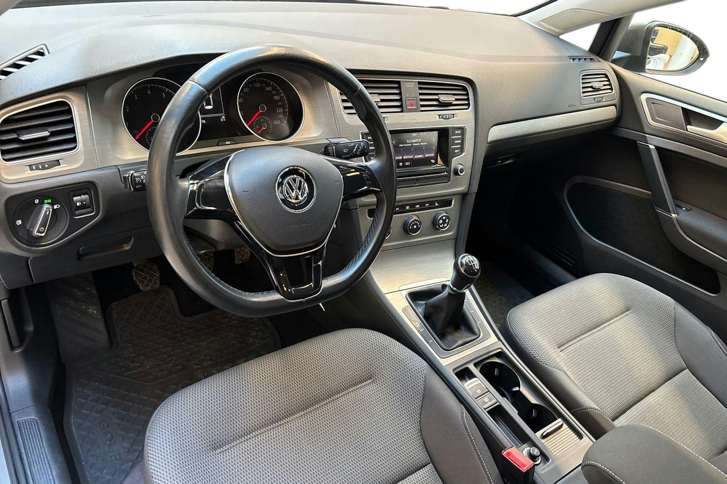 met. harmaa Volkswagen Golf 2014 kuva 7.