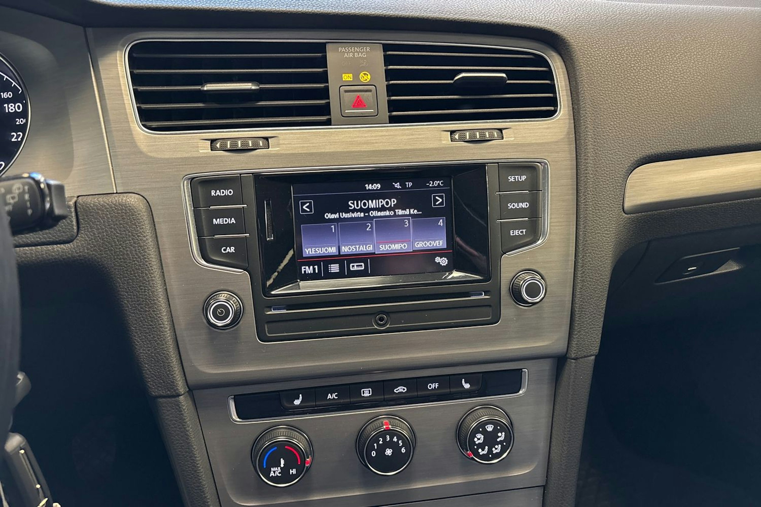 met. harmaa Volkswagen Golf 2014 kuva 18.