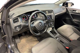 sininen Volkswagen Golf 2014 kuva 3.