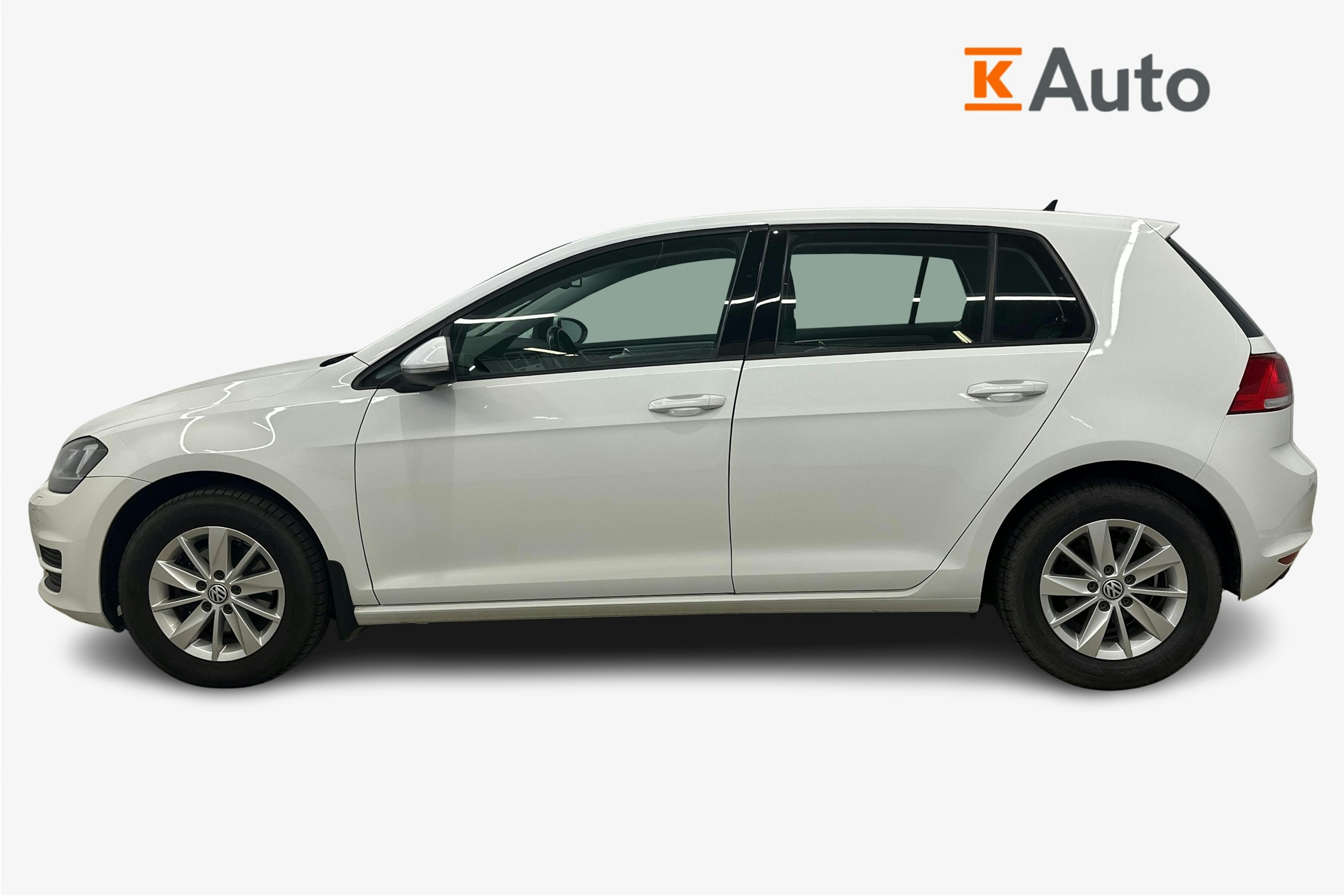 valkoinen Volkswagen Golf 2014 kuva 5.