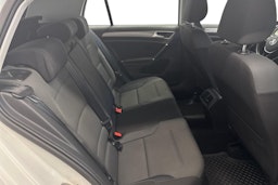 valkoinen Volkswagen Golf 2014 kuva 9.
