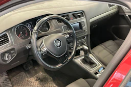 Punainen Volkswagen GOLF 2014 kuva 3.