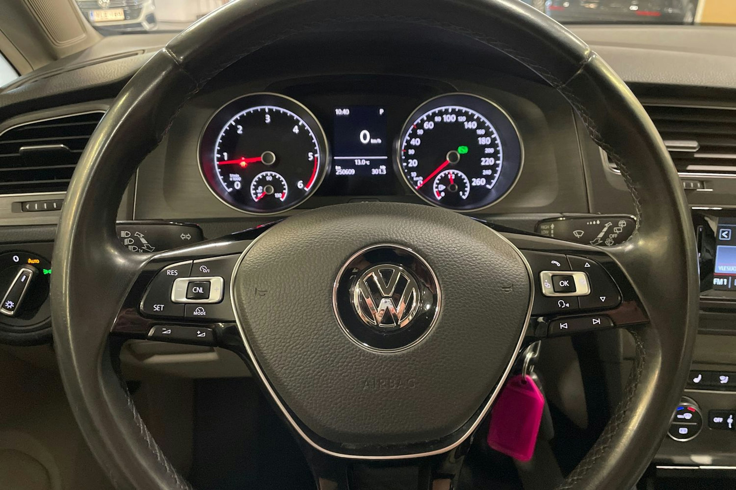 met. harmaa Volkswagen Golf 2014 kuva 14.