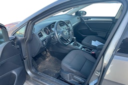 harmaa Volkswagen Golf 2015 kuva 3.