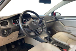 punainen Volkswagen Golf 2015 kuva 6.