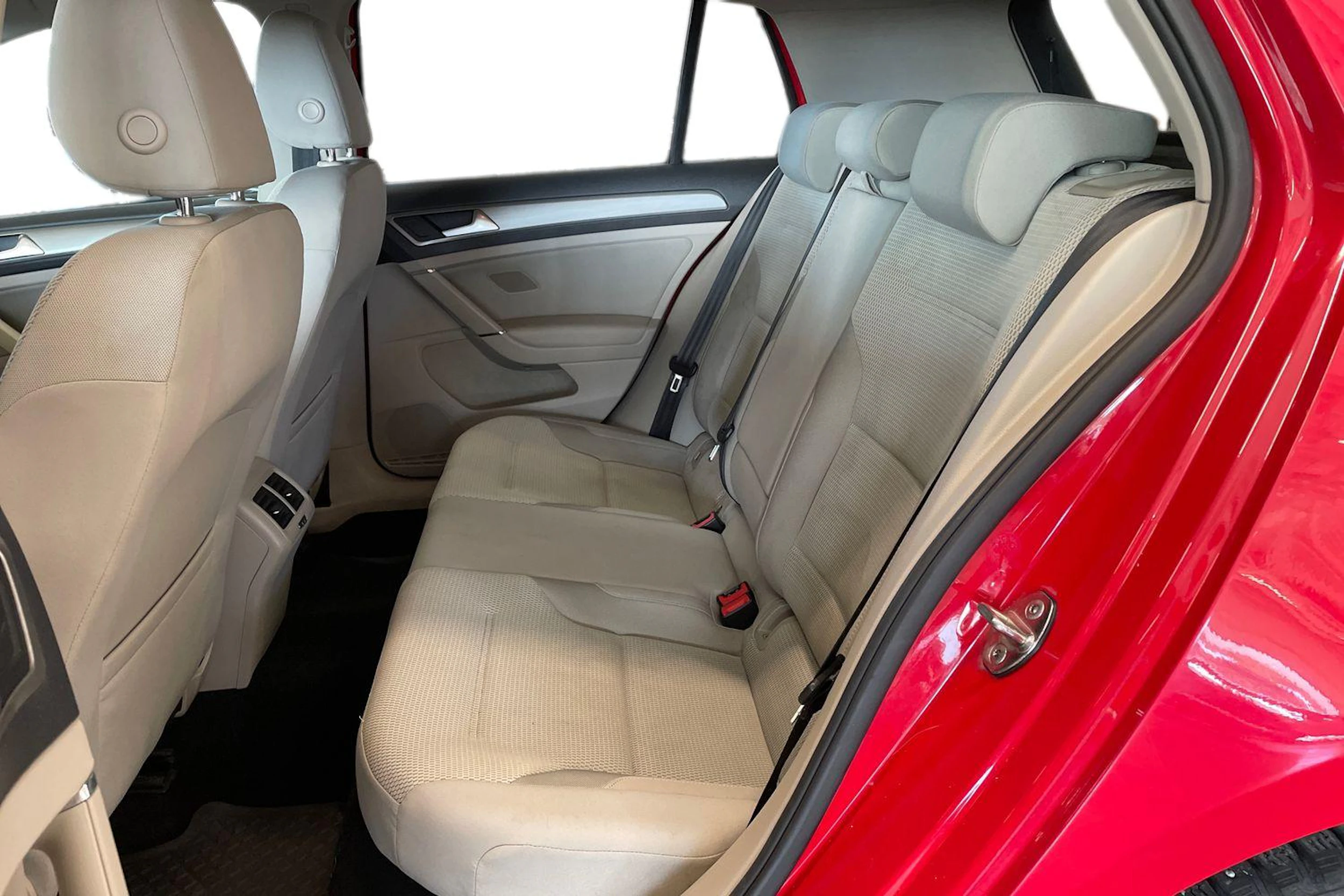 punainen Volkswagen Golf 2015 kuva 8.