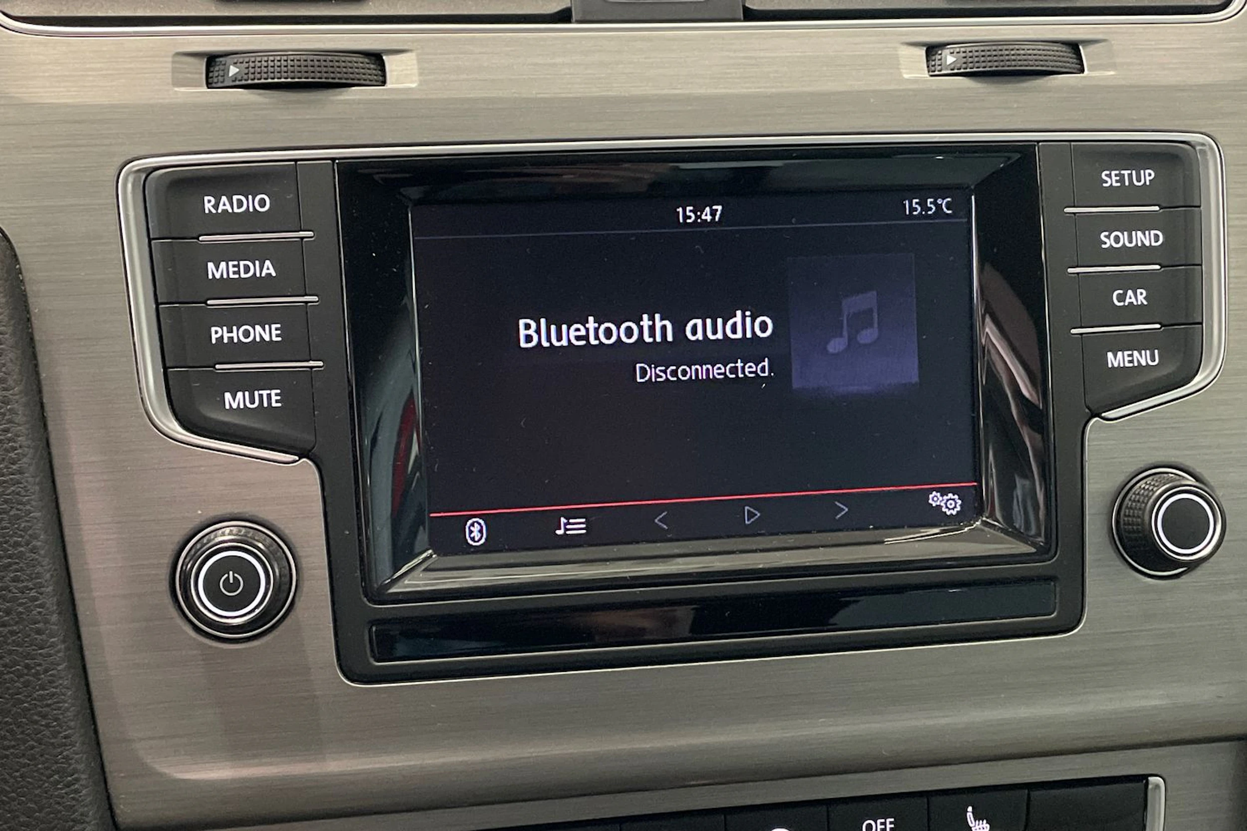 punainen Volkswagen Golf 2015 kuva 18.