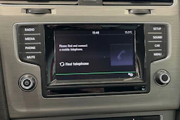 punainen Volkswagen Golf 2015 kuva 19.