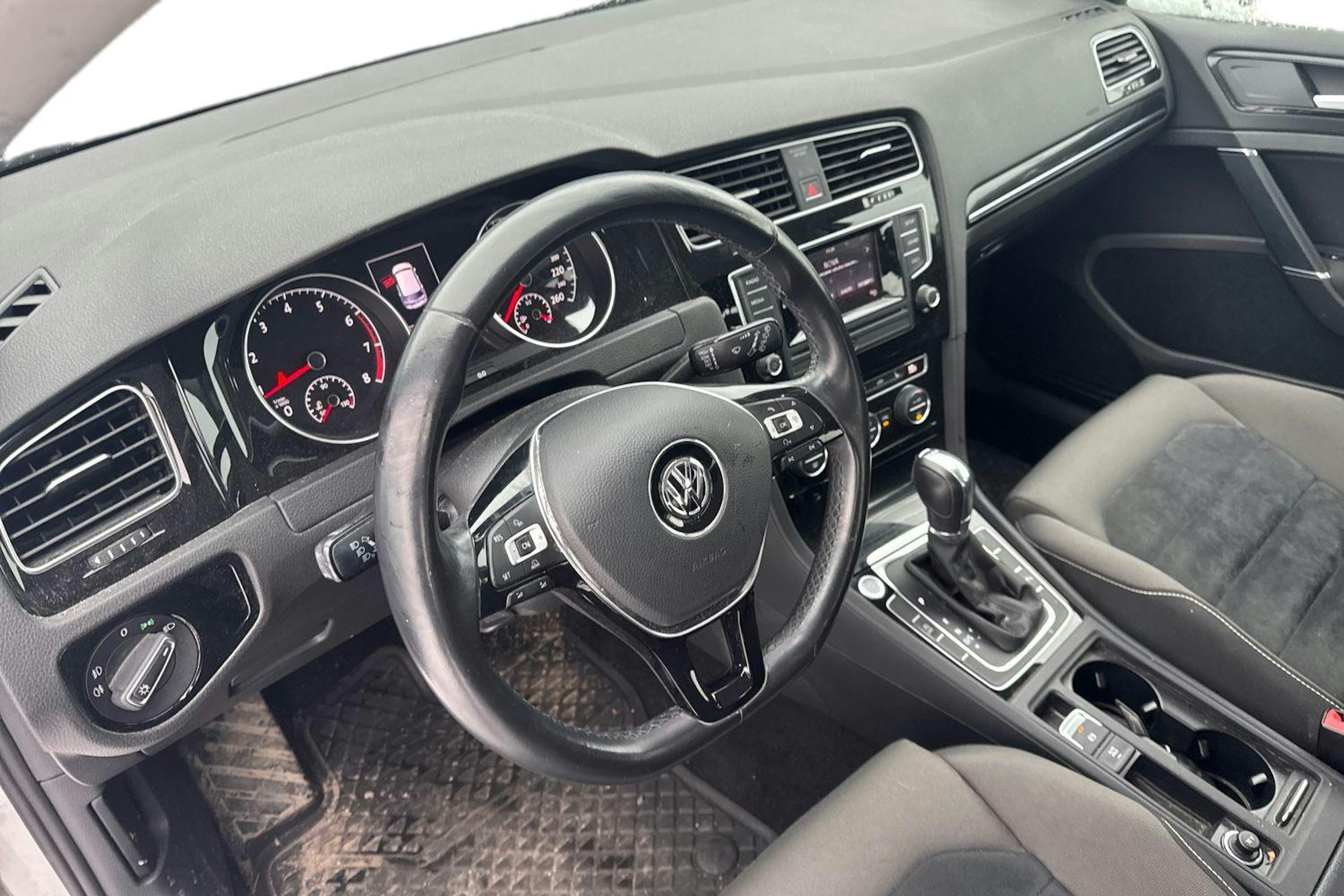 hopea Volkswagen Golf 2014 kuva 3.