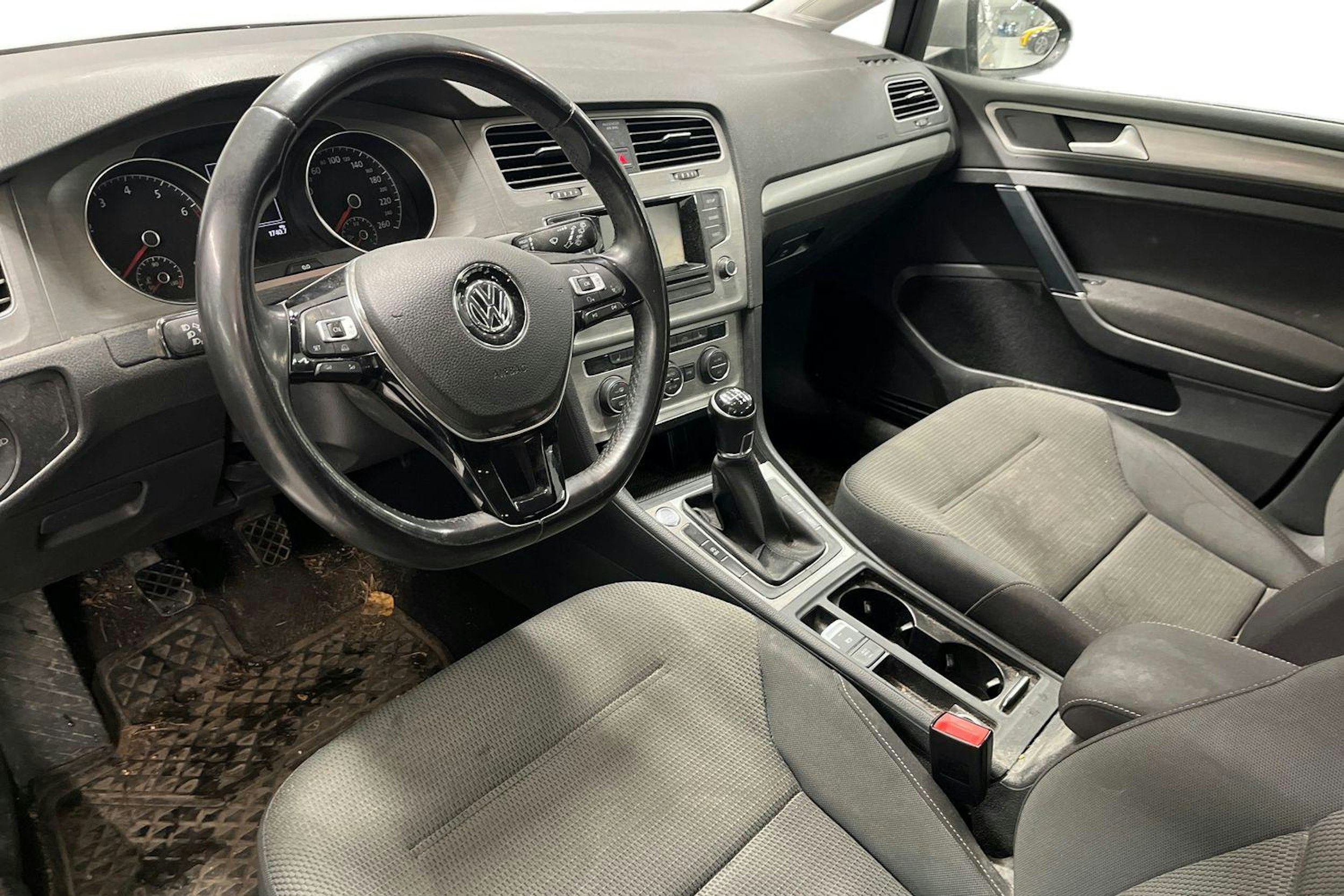 Harmaa Volkswagen GOLF 2014 kuva 3.