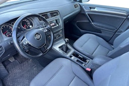 harmaa Volkswagen Golf 2014 kuva 3.