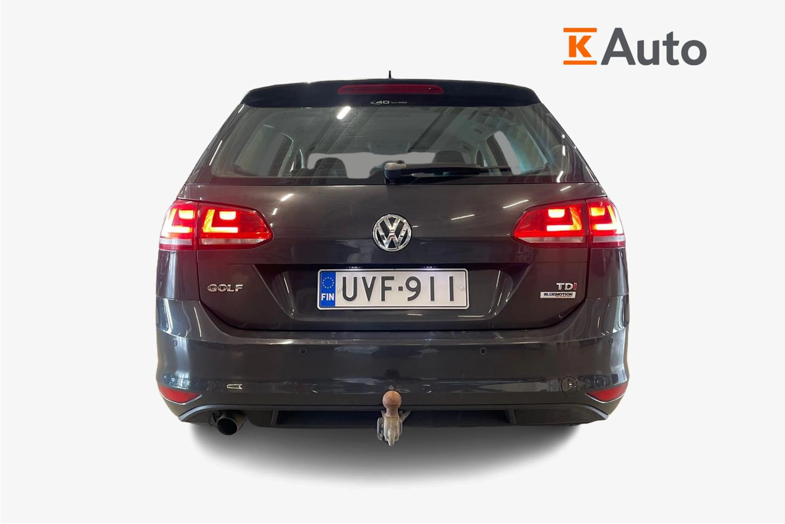 harmaa Volkswagen Golf 2015 kuva 4.