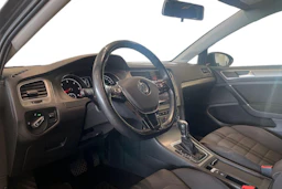 harmaa Volkswagen Golf 2015 kuva 8.