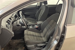 Harmaa Volkswagen GOLF 2014 kuva 17.