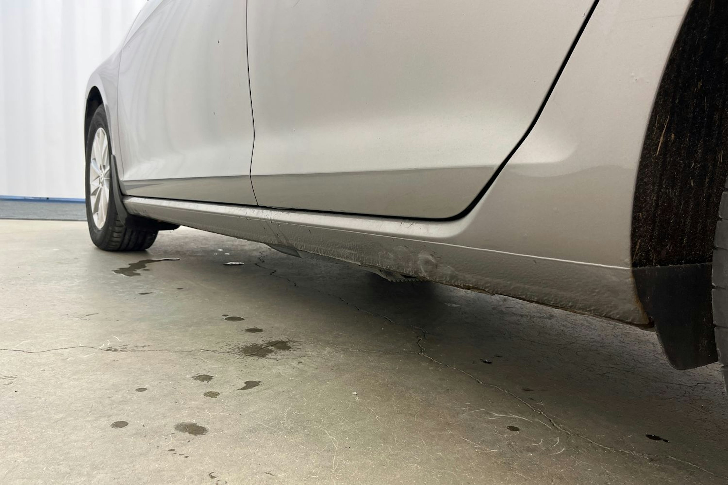 Harmaa Volkswagen GOLF 2014 kuva 19.