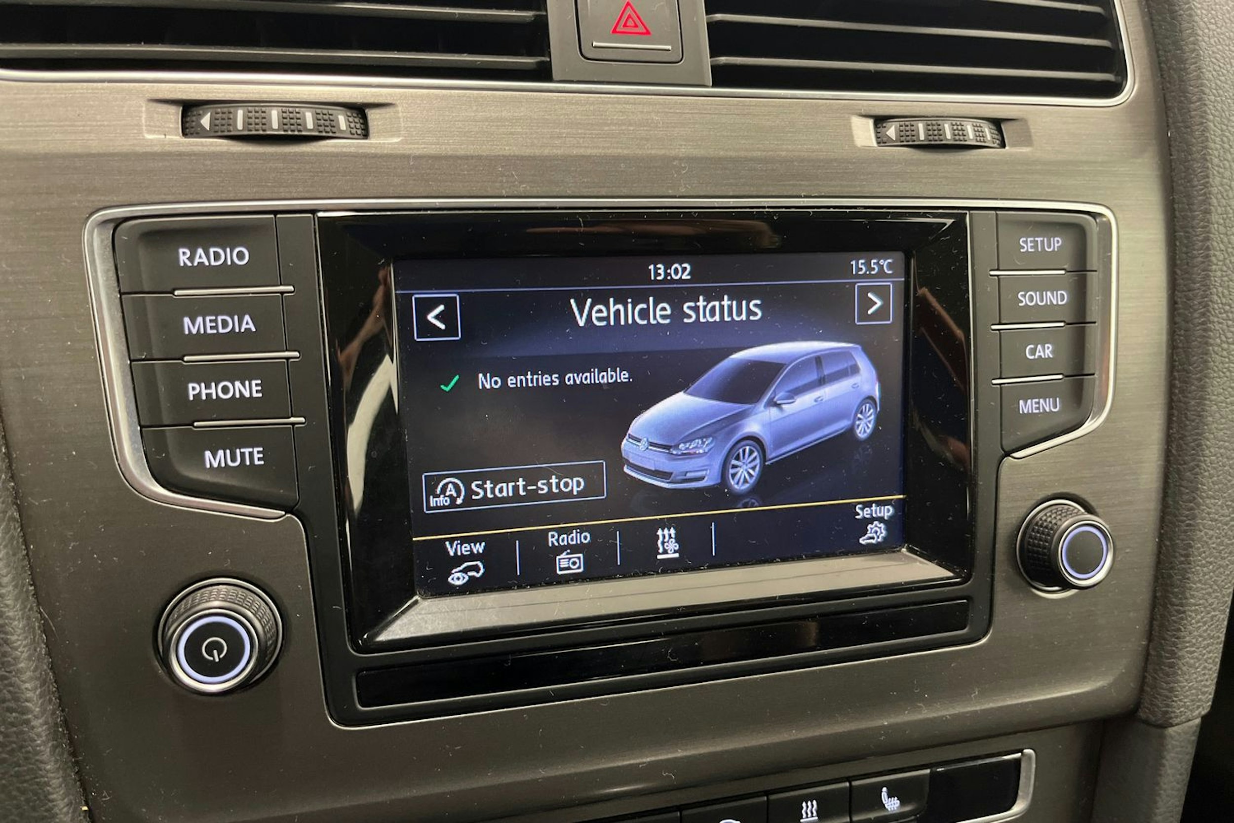 Harmaa Volkswagen GOLF 2014 kuva 29.