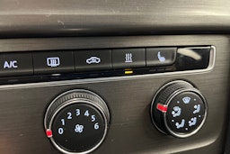 Harmaa Volkswagen GOLF 2014 kuva 30.