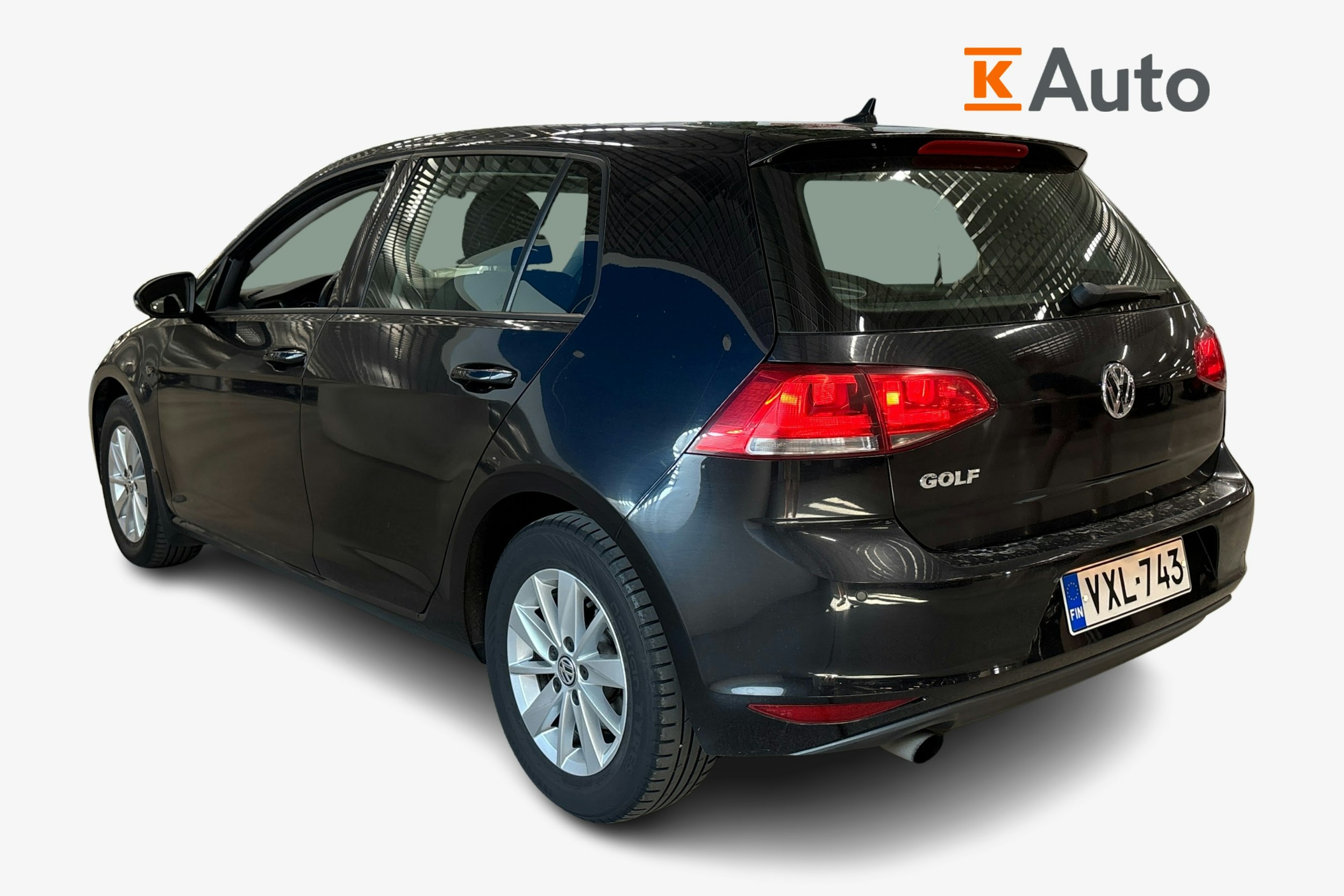musta Volkswagen Golf 2014 kuva 2.