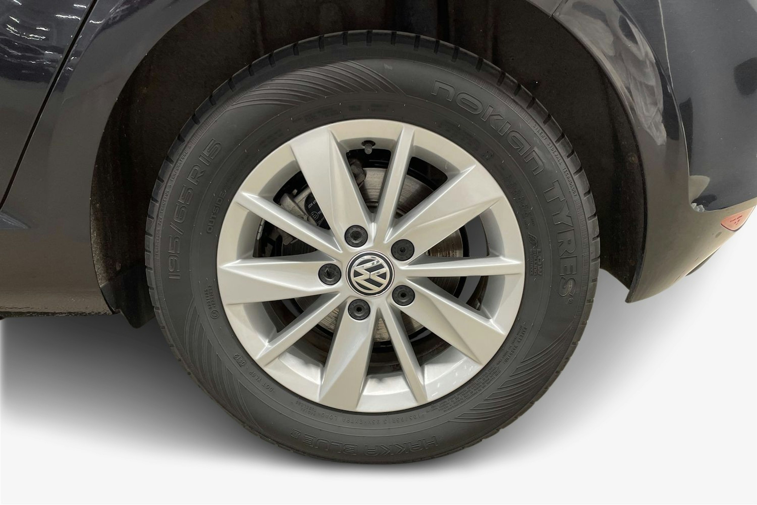 musta Volkswagen Golf 2014 kuva 11.