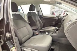 musta Volkswagen Golf 2014 kuva 23.