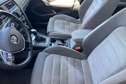 musta Volkswagen Golf 2014 kuva 7.