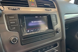 Valkoinen Volkswagen GOLF 2014 kuva 16.
