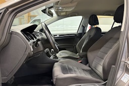 harmaa Volkswagen Golf 2014 kuva 17.