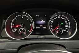 valkoinen Volkswagen Golf 2014 kuva 15.