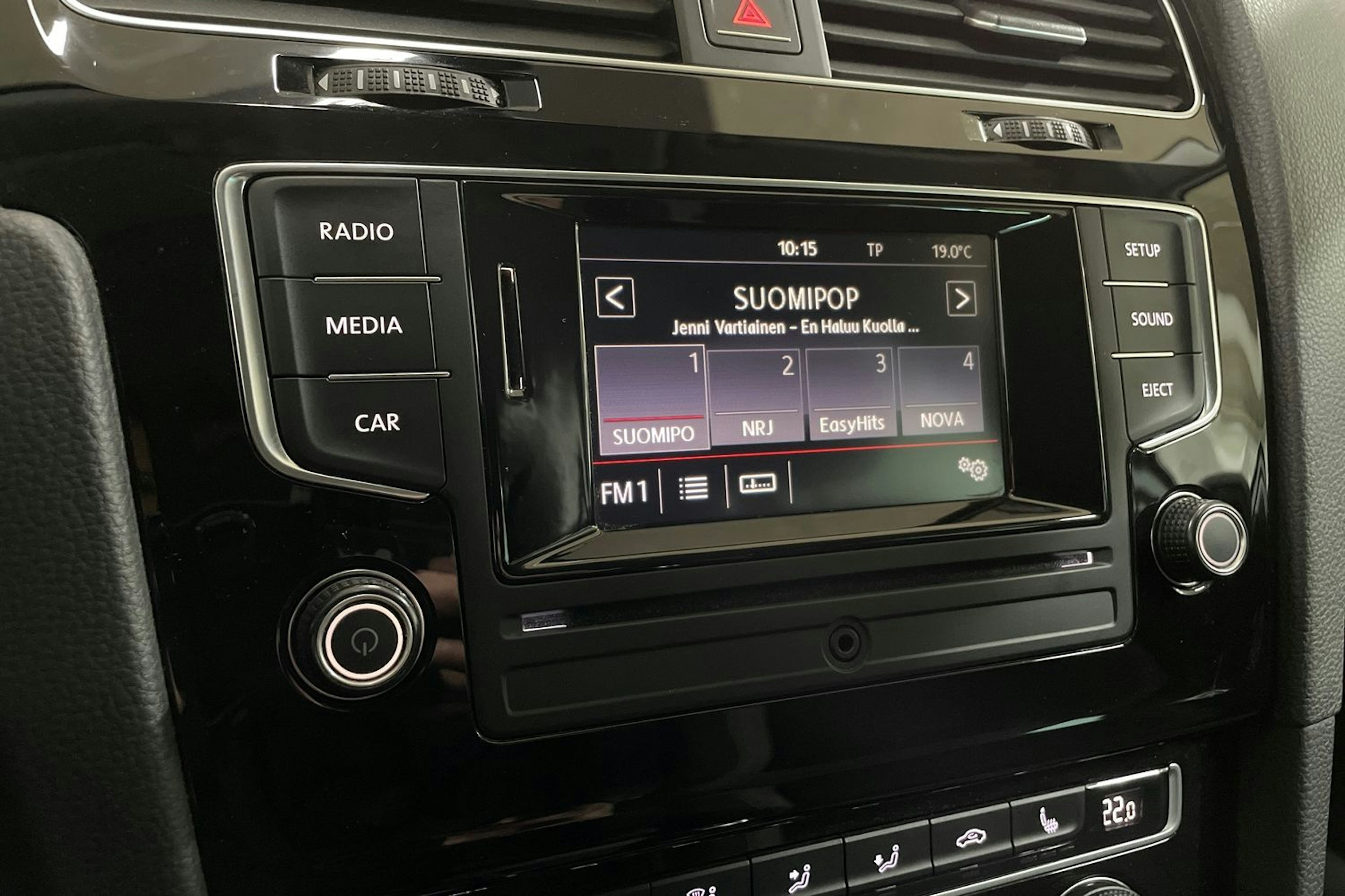 valkoinen Volkswagen Golf 2014 kuva 18.