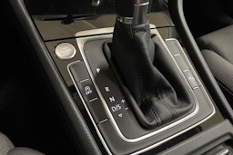 valkoinen Volkswagen Golf 2014 kuva 20.