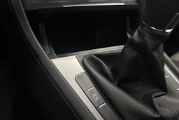 Musta Volkswagen GOLF 2014 kuva 21.