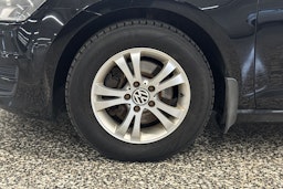 Musta Volkswagen GOLF 2014 kuva 30.