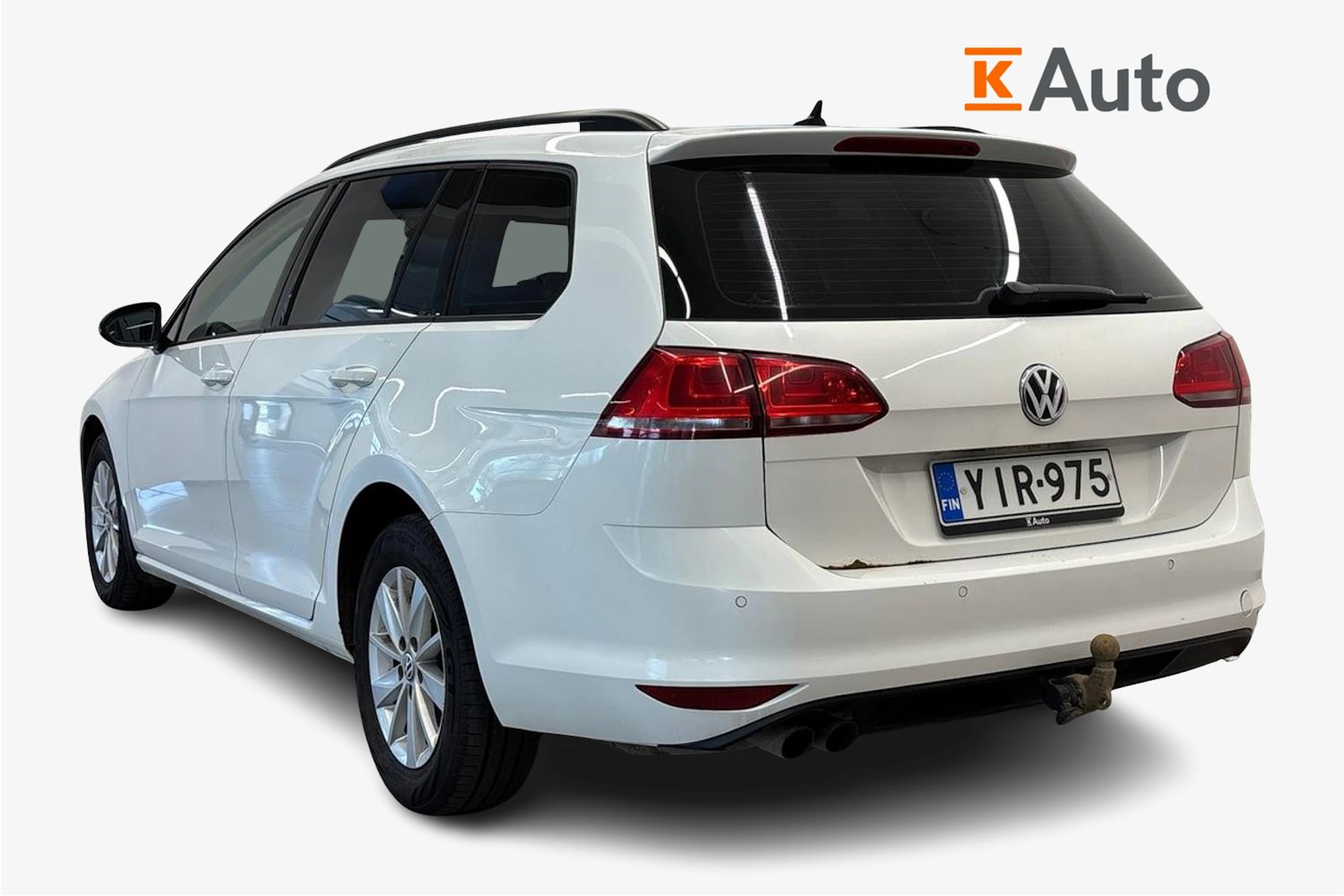 Valkoinen Volkswagen GOLF 2014 kuva 3.