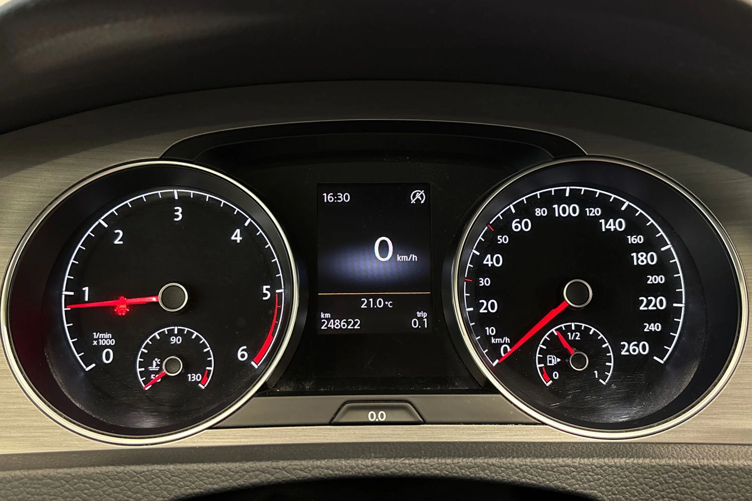 Valkoinen Volkswagen GOLF 2014 kuva 19.