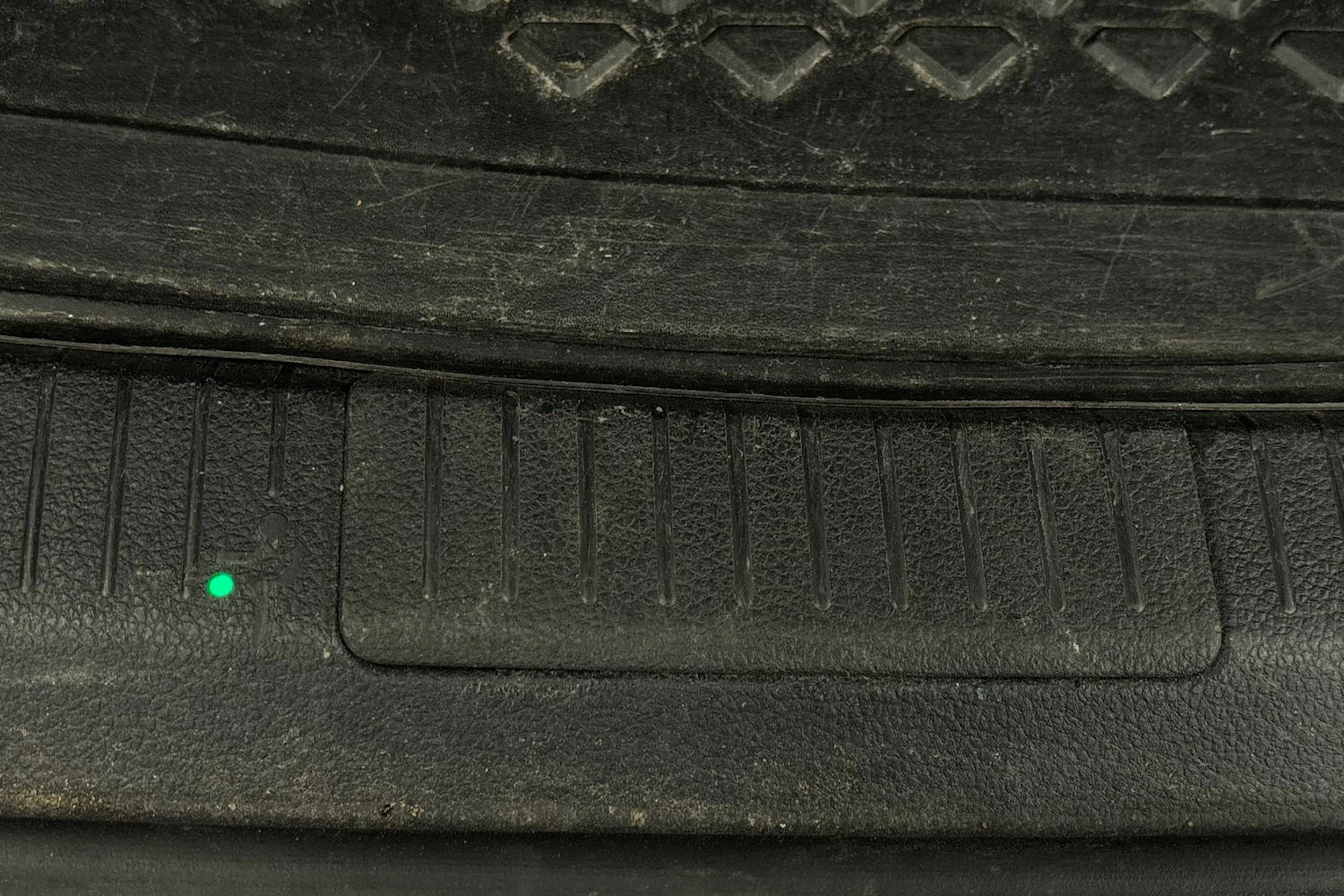 Valkoinen Volkswagen GOLF 2014 kuva 24.