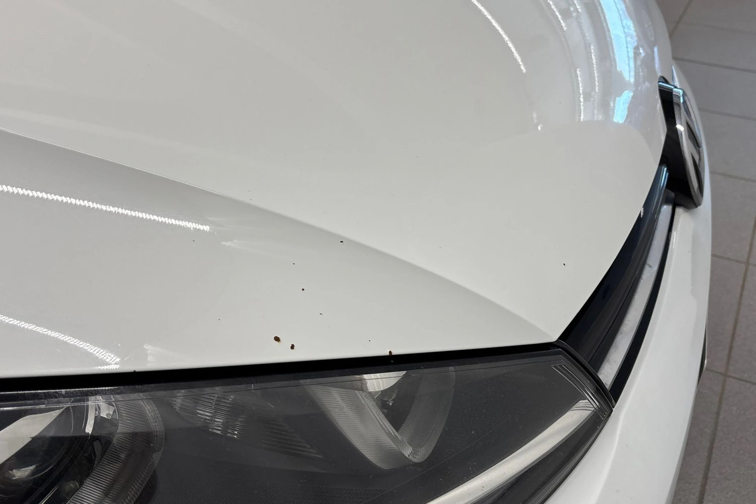 Valkoinen Volkswagen GOLF 2014 kuva 32.