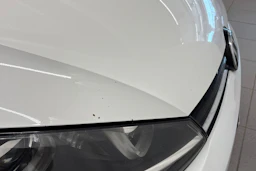 Valkoinen Volkswagen GOLF 2014 kuva 32.