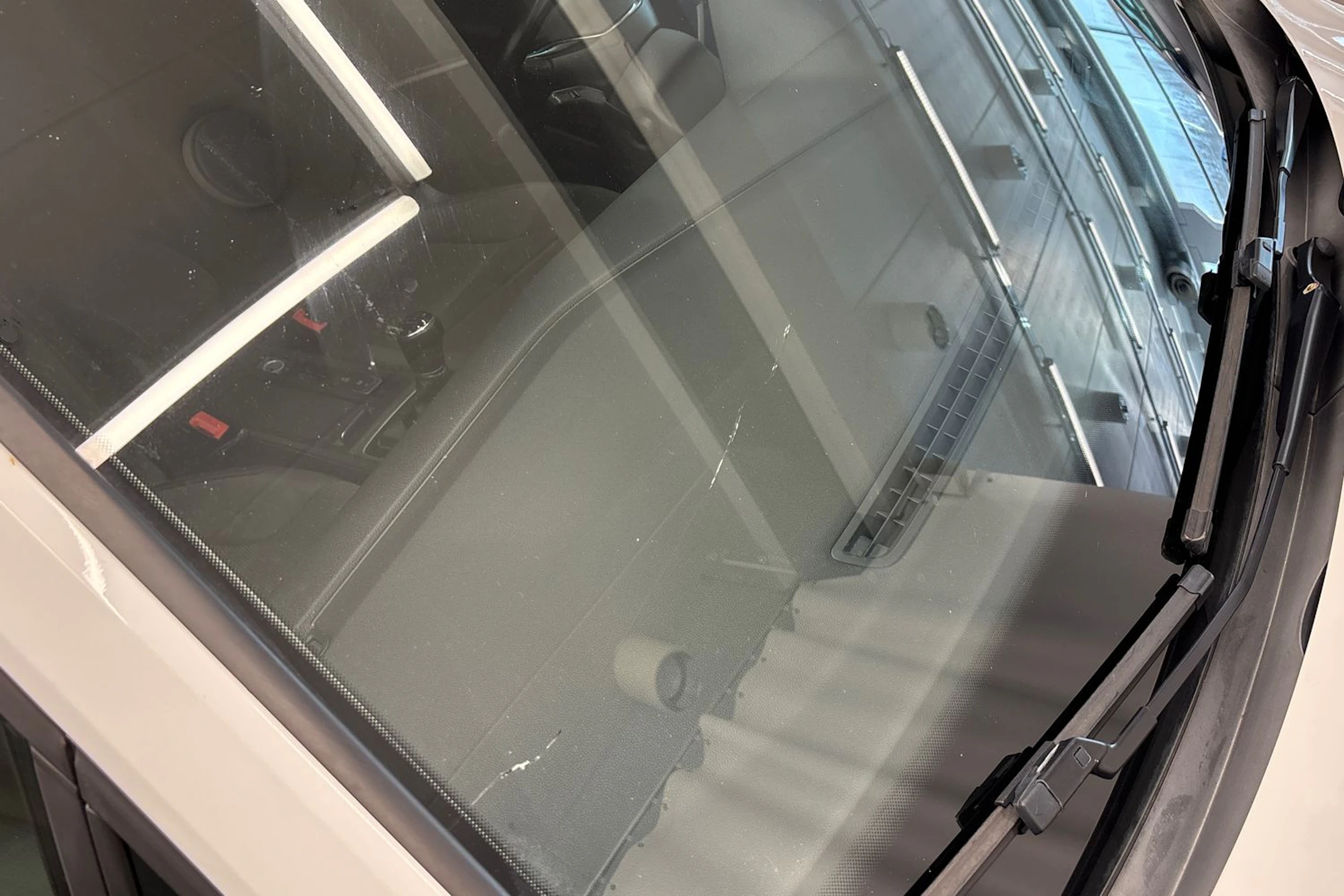 Valkoinen Volkswagen GOLF 2014 kuva 37.