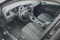 musta Volkswagen Golf 2014 kuva 3.
