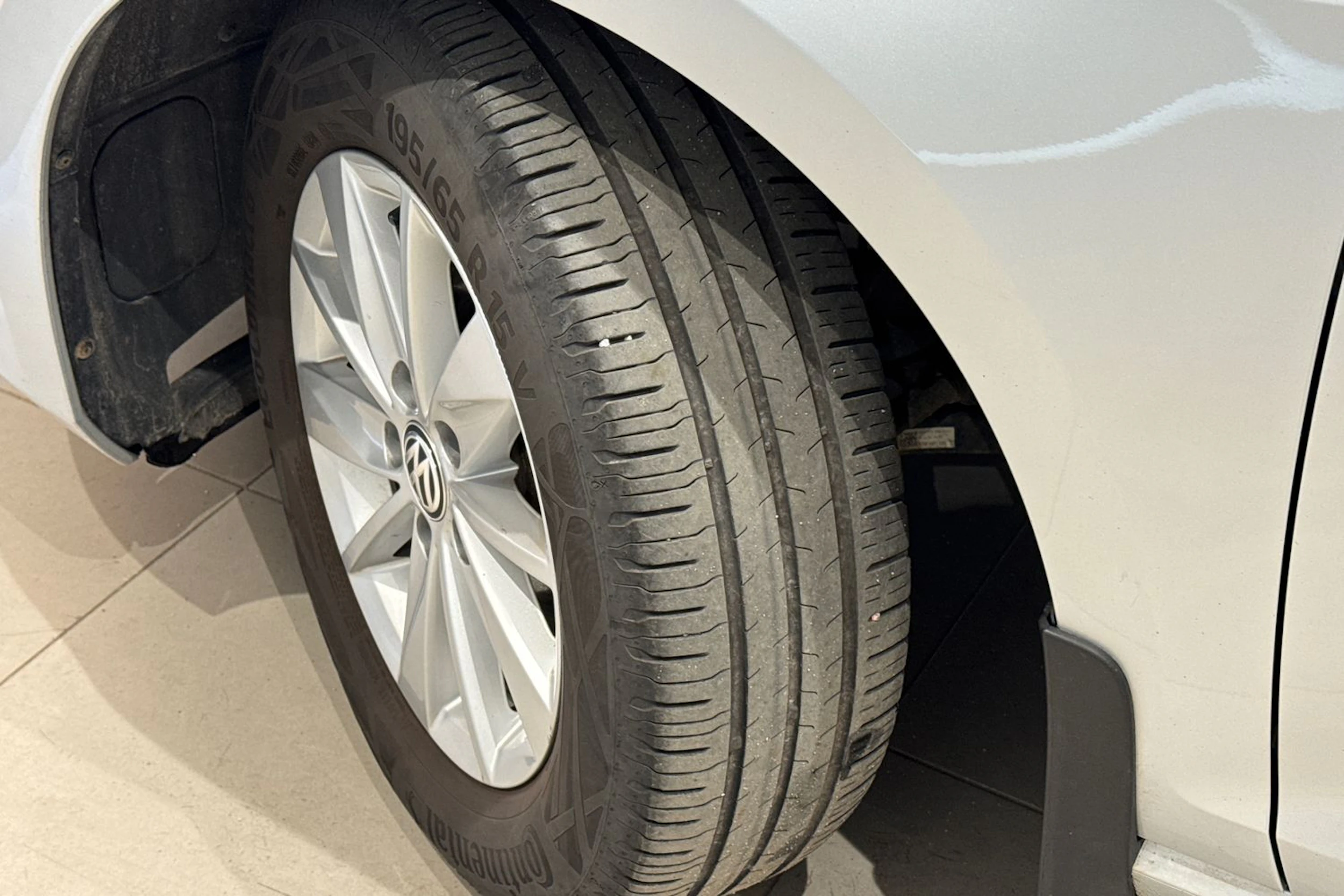 Hopea Volkswagen GOLF 2014 kuva 13.