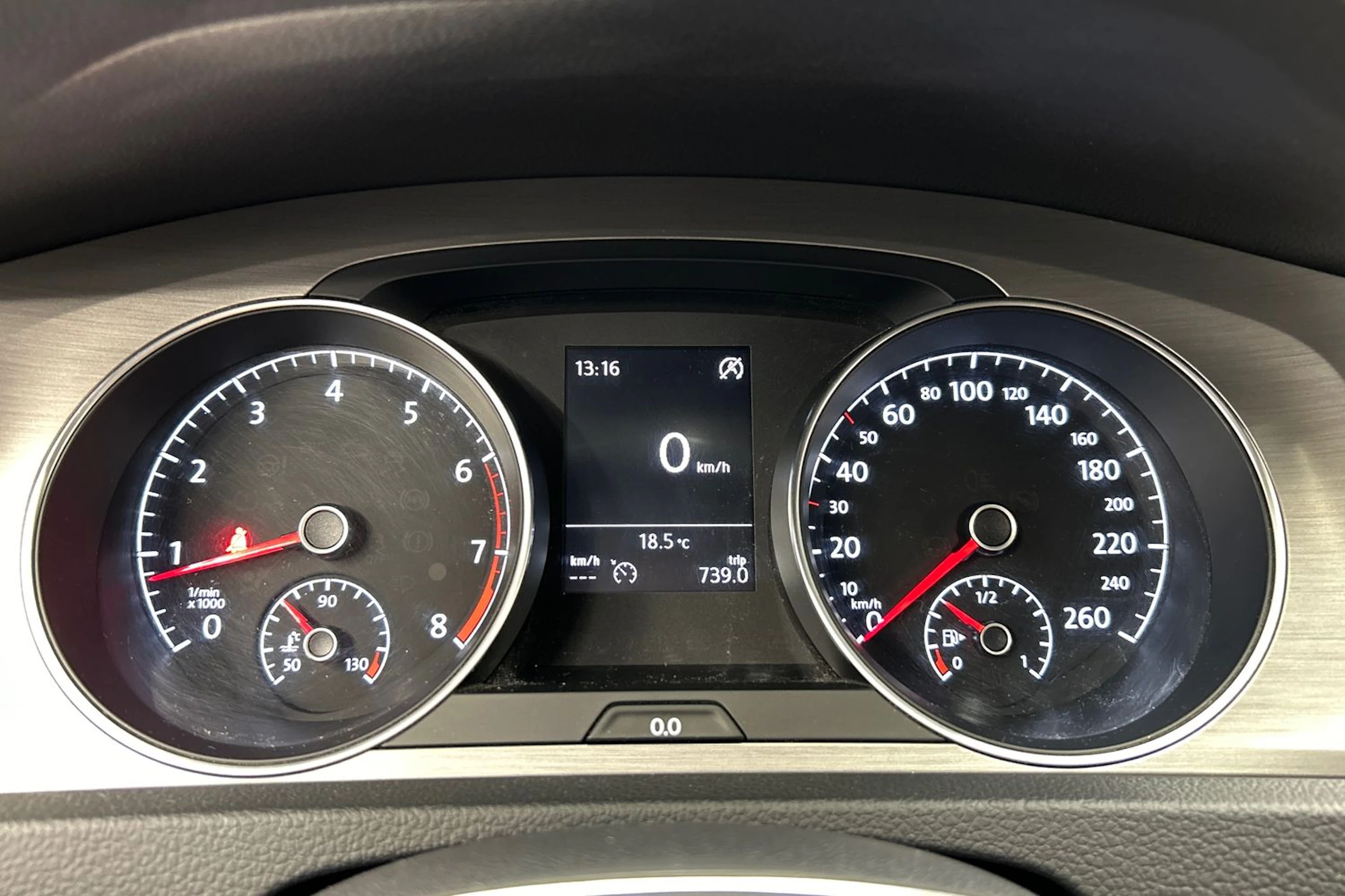 punainen Volkswagen Golf 2014 kuva 14.
