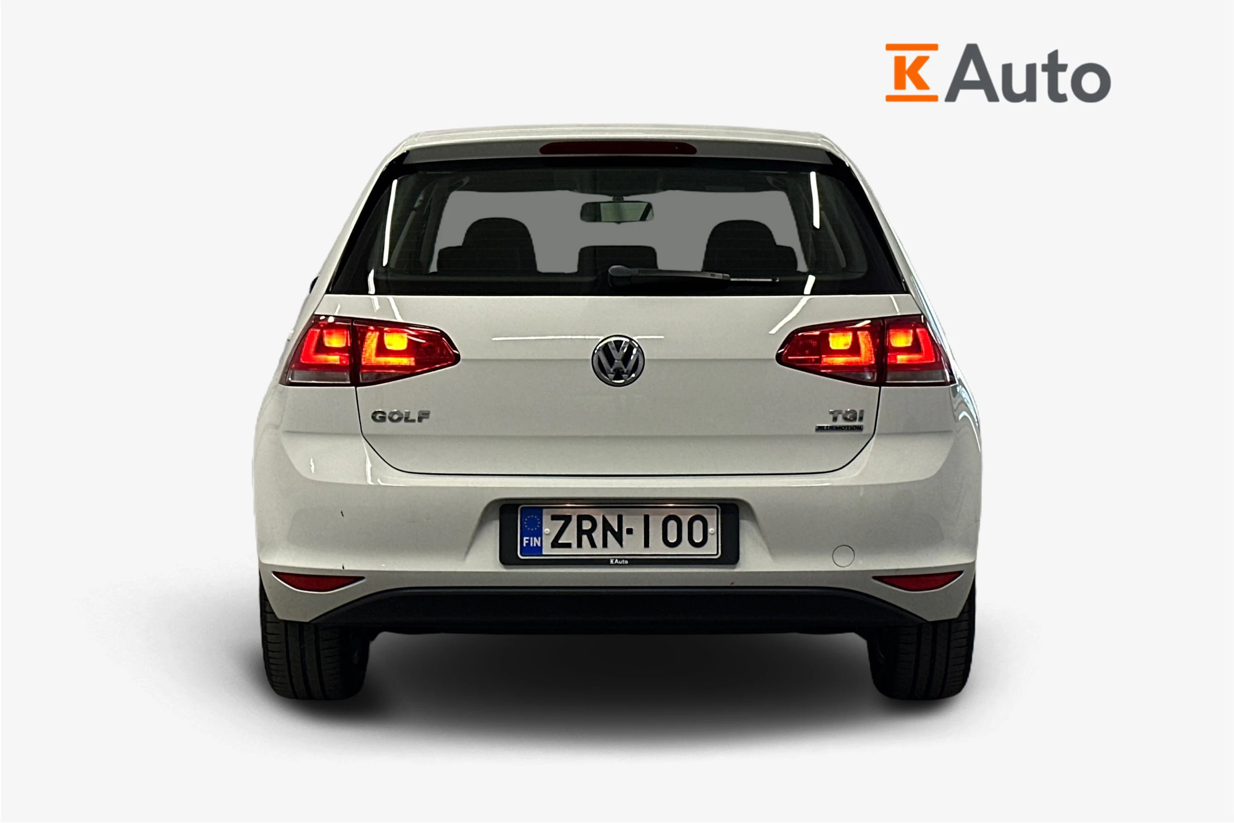 valkoinen Volkswagen Golf 2014 kuva 4.