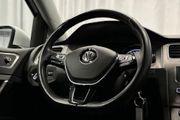 valkoinen Volkswagen Golf 2014 kuva 17.