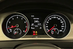 valkoinen Volkswagen Golf 2014 kuva 20.