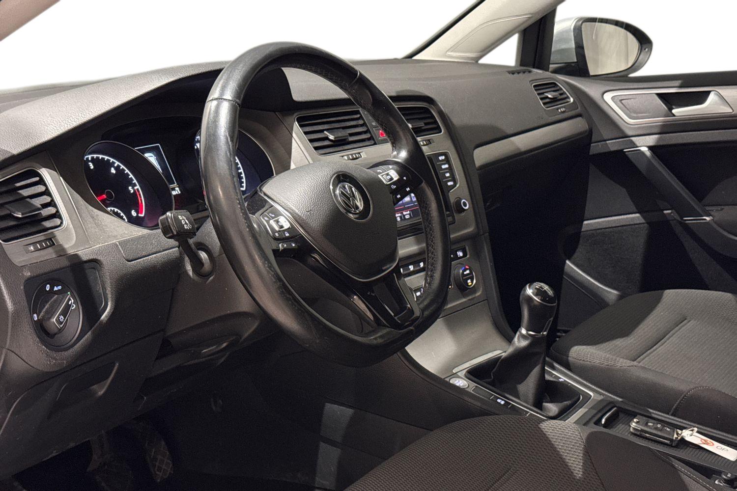 Volkswagen Golf 2015, kuva 6/23