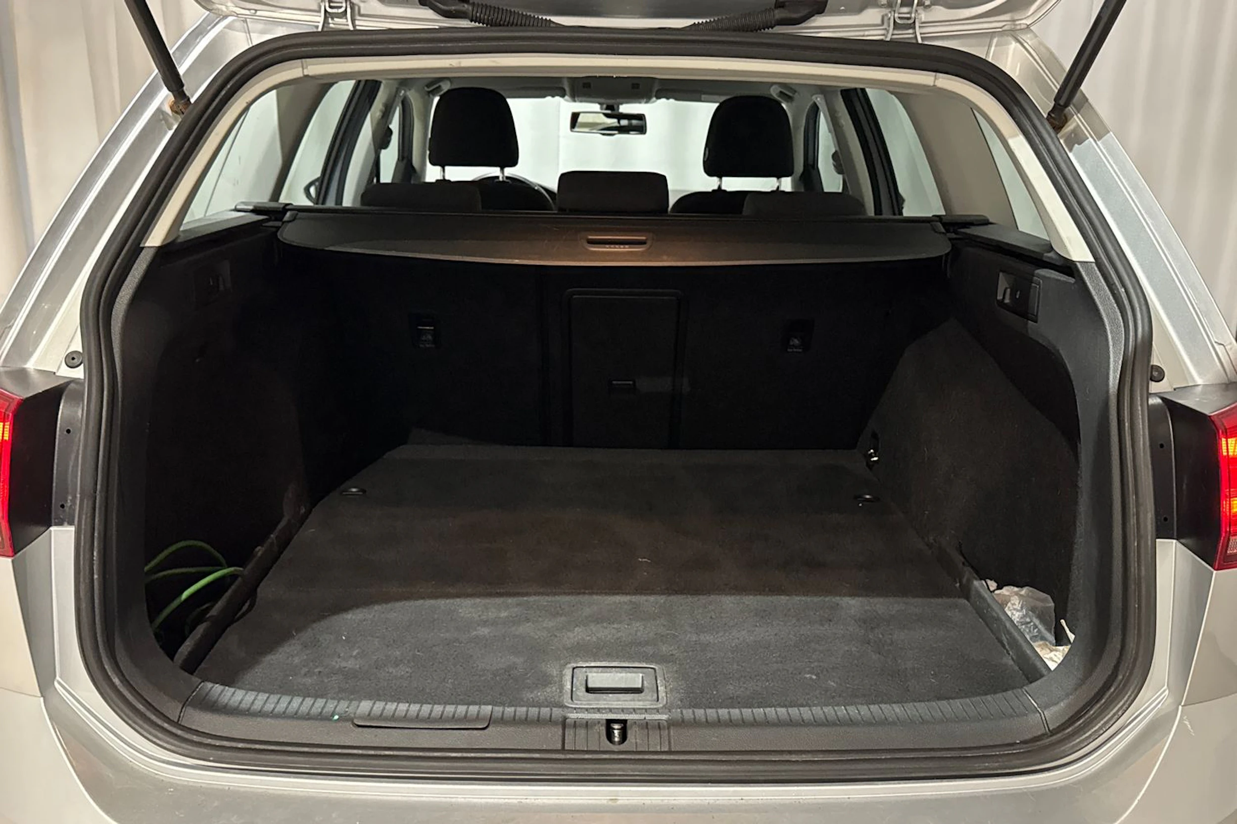 hopea Volkswagen Golf 2015 kuva 12.
