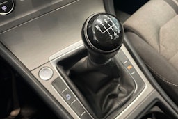 harmaa Volkswagen Golf 2015 kuva 24.