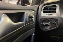 met. sininen Volkswagen Golf 2015 kuva 16.