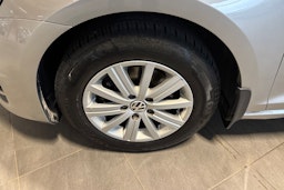 harmaa Volkswagen Golf 2015 kuva 11.